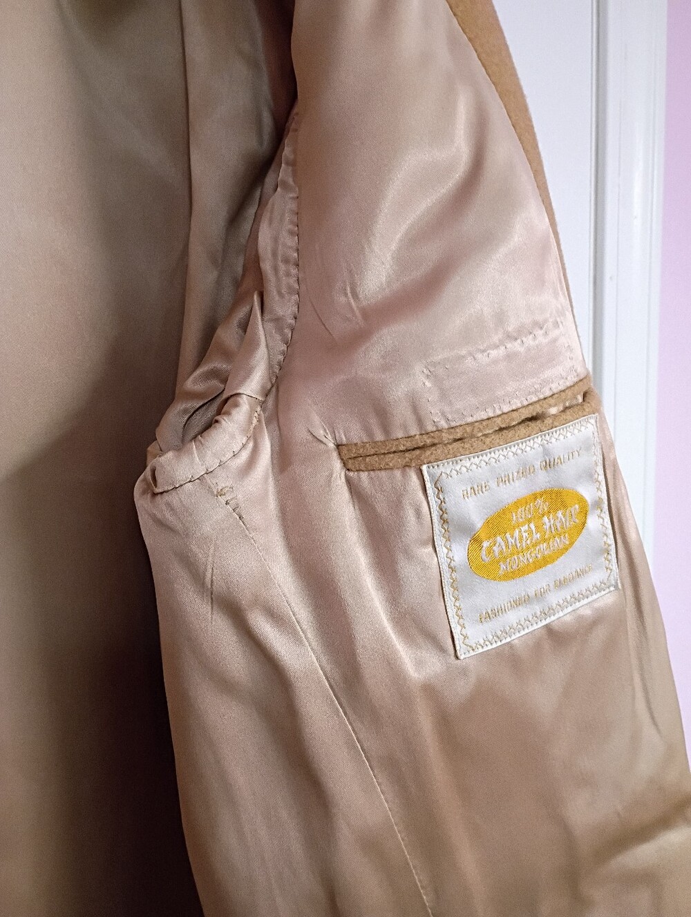 60's "Camel Hair" Vintage Overcoat Made In USA - Picture 14 of 15